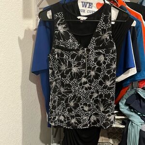 Black & White Flowered blouse